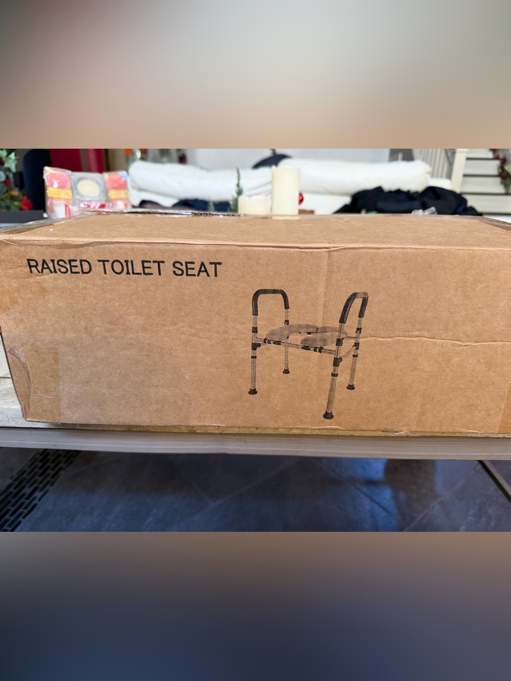 Toilet Seat Frame Commode with Armrests